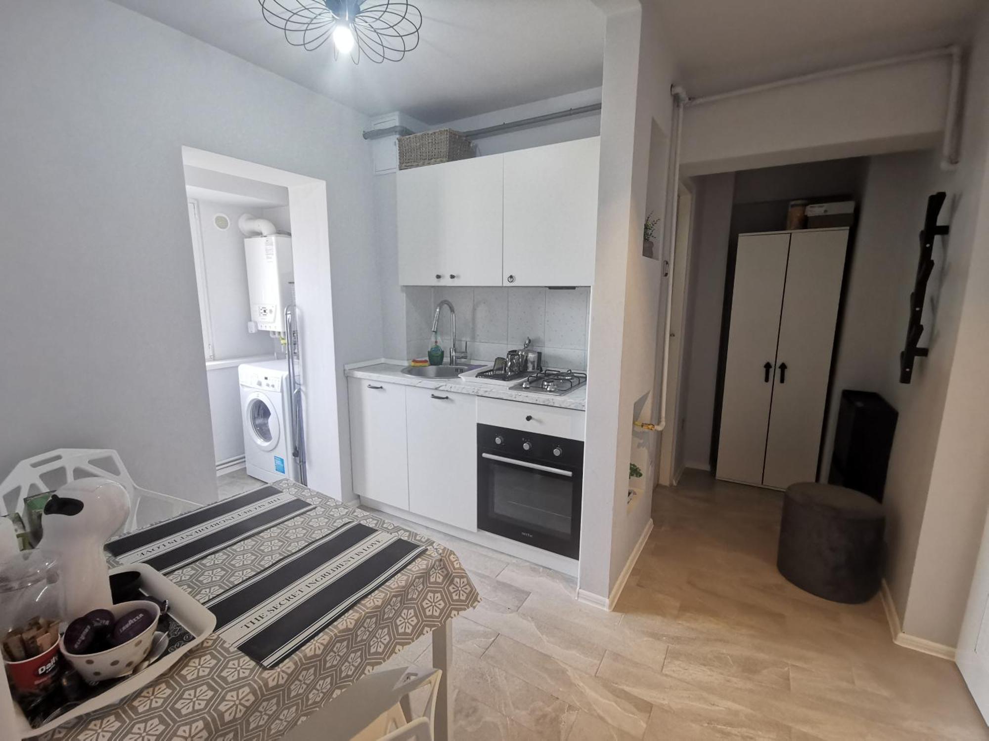 Apartament Carla Apartamento Deva Exterior foto